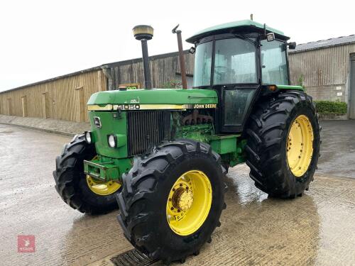 JOHN DEERE 3050 TRACTOR S/R