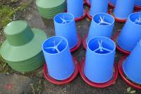 10 MINOLA FEEDERS WITH RAIN HATS - 4