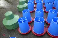 10 MINOLA FEEDERS WITH RAIN HATS - 5