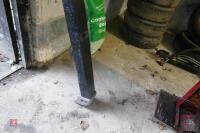 LANDROVER 110 FRONT BUMPER - 2