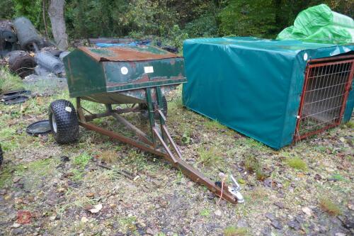 TRAILED FEED BIN ON ATV TYRES