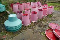 12 KING FEEDERS WITH RAIN HAT - 4