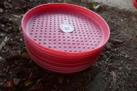 10 PLASTIC CHICKEN TRAYS - 4