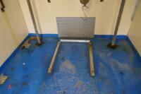 CUSTOM BUILT CHILLER 18'x7'9"x7' - 7