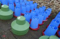 10 MINOLA FEEDERS WITH RAIN HATS - 4