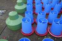 10 MINOLA FEEDERS WITH RAIN HATS - 5