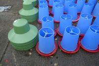 10 MINOLA FEEDERS WITH RAIN HATS - 4
