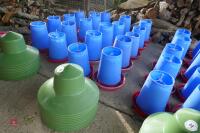 10 MINOLA FEEDERS WITH RAIN HATS - 2