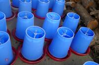 10 MINOLA FEEDERS WITH RAIN HATS - 5