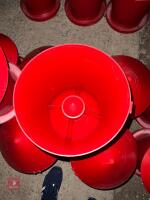 22 PICKER FEEDERS - 4