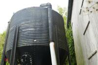 9 TON PAINTED BLACK GALVINISED FEED SILO - 5