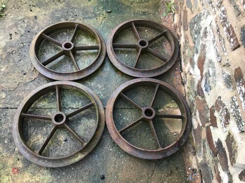 4 CAMBRIDGE ROLLER RINGS