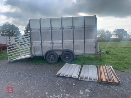 IFOR WILLIAMS 12' LIVESTOCK TRAILER