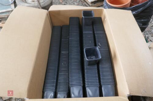 APPROX 2800 UNUSED BLACK SEED POTS