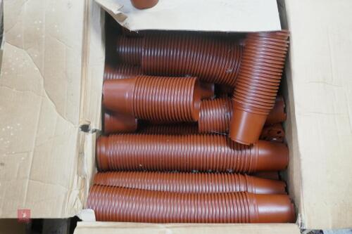 ASSORTED PLASTIC PLANT POTS