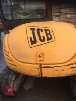 JCB 8060 DIGGER C/W 3 BUCKETS - 4
