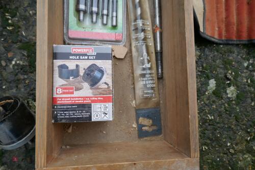 QTY HOLE SAW+ CUTTING SETS