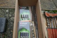 QTY HOLE SAW+ CUTTING SETS - 7