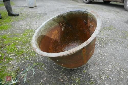 CAST PLANTER/ BOILER