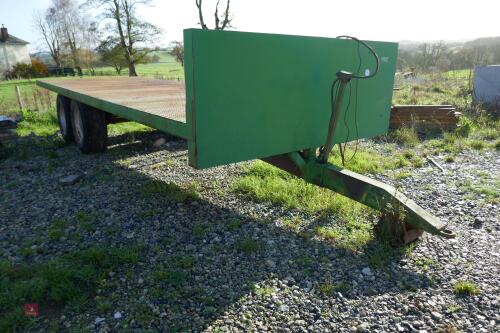 25' TWIN AXLE BALE TRAILER