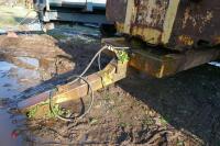 AW 12T TWIN AXLE GRAIN TRAILER - 13