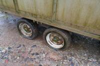2006 BATESON 12' LIVESTOCK TRAILER - 12