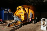 2019 LUCAS G STRAW & SILAGE MIXER WAGON - 6