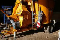 2019 LUCAS G STRAW & SILAGE MIXER WAGON - 15