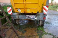 2011 LUCAS G STRAW & SILAGE MIXER WAGON - 4
