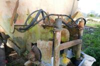 RUSCON MODEL 650 LIME SPREADER - 8