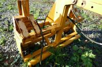 TWOSE 'OVER THE TOP' BALE HANDLER - 8