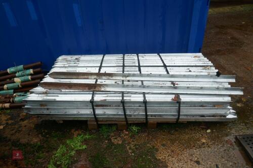 APPROX 140 GALV CLIP-EX FENCE POSTS
