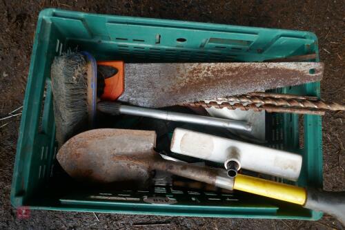 TRAY OF HAND TOOLS