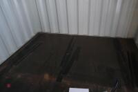 8' SHIPPING CONTAINER - 4