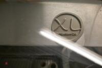 XL REFRIGERATORS SHOP DISPLAY UNIT - 2
