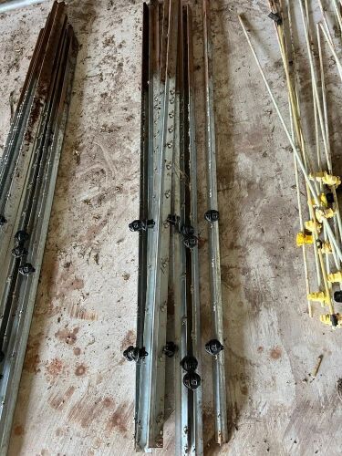 10 GALVANISED CLIP-EX ELECTRIC FENCE POSTS