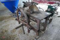 HOMEMADE PTO DRIVEN SAWBENCH - 6
