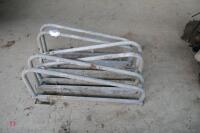 3 X DOUBLE GATE LATCHES