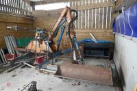TWOSE HEDGETRIMMER - 13