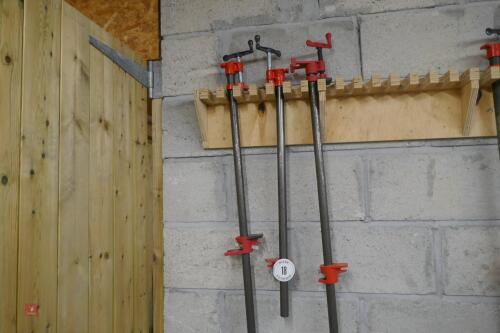 3X ADJUSTABLE PIPE CLAMPS