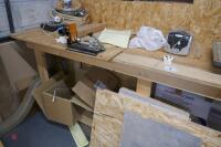 WOODEN WORKSHOP WORKBENCH - 2