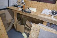 WOODEN WORKSHOP WORKBENCH - 4