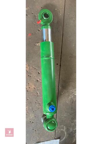 JOHN DEERE HYDRAULIC RAM NEW