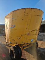 2011 LUCAS G SPIRMIX WAGON/STRAW CHOPPER - 5