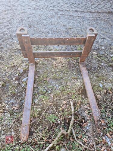 PALLET FORK