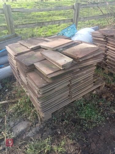 2 X PALLETS OF RECLAIMED ROOFING TILES