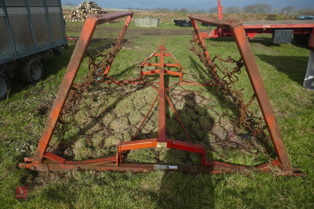 2002 PARMITER MOUNTED CHAIN HARROWS