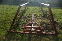2002 PARMITER MOUNTED CHAIN HARROWS - 11