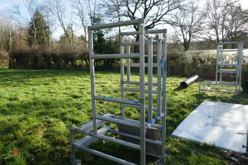 ALUMINIUM MOBILE PLATFORM