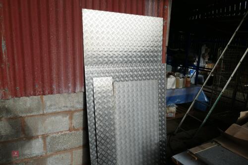 5 SHEETS OF CHEQUER PLATE